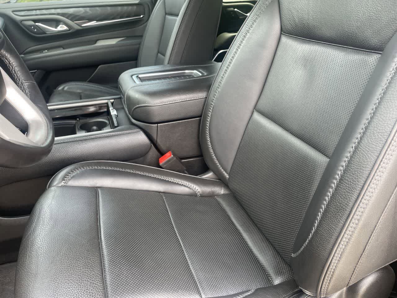 Used 2022 GMC Yukon Denali AWD/4WD image 12