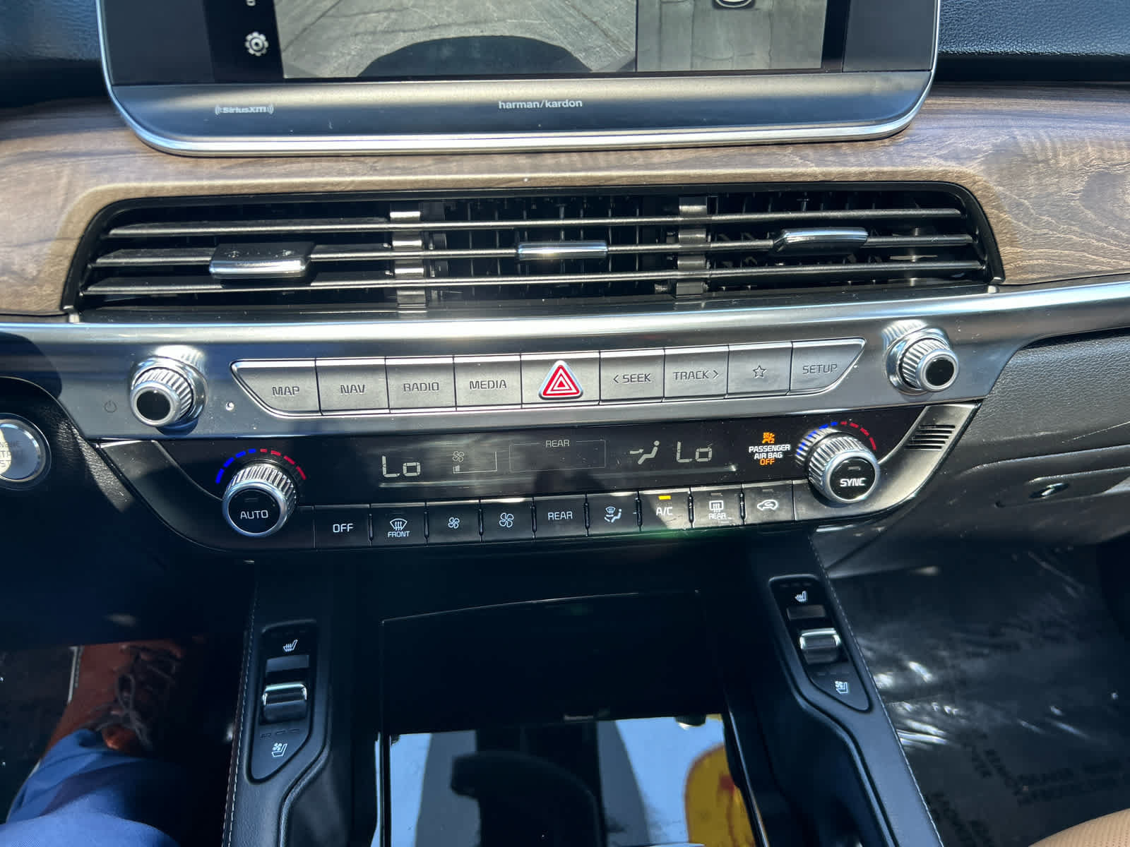 Used 2022 Kia Telluride SX FWD image 22