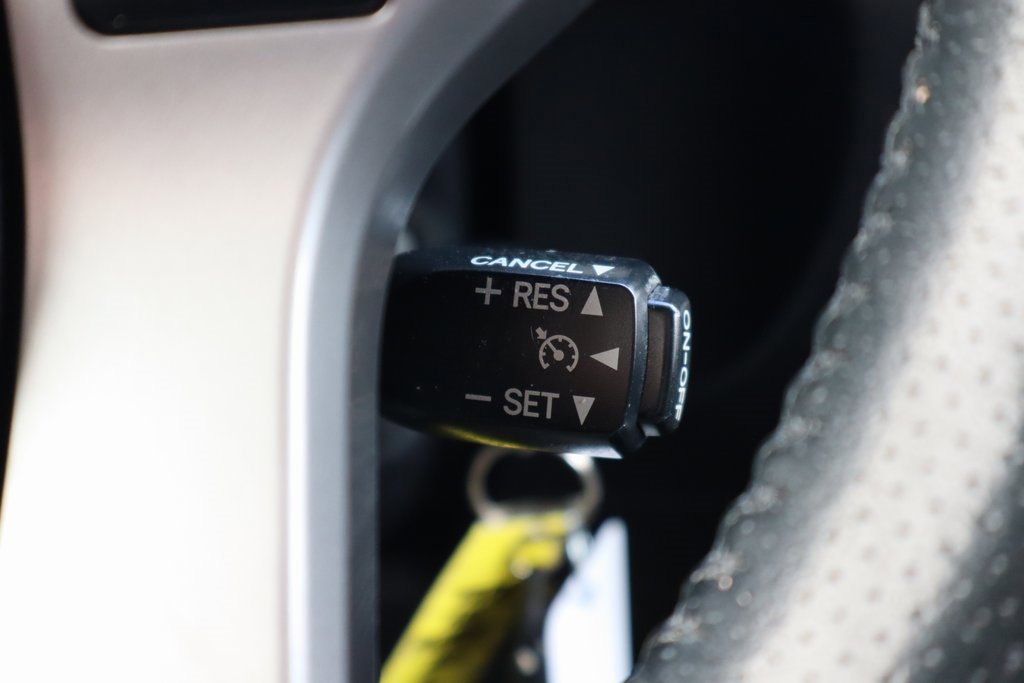 Used 2016 Toyota 4Runner SR5 image 8