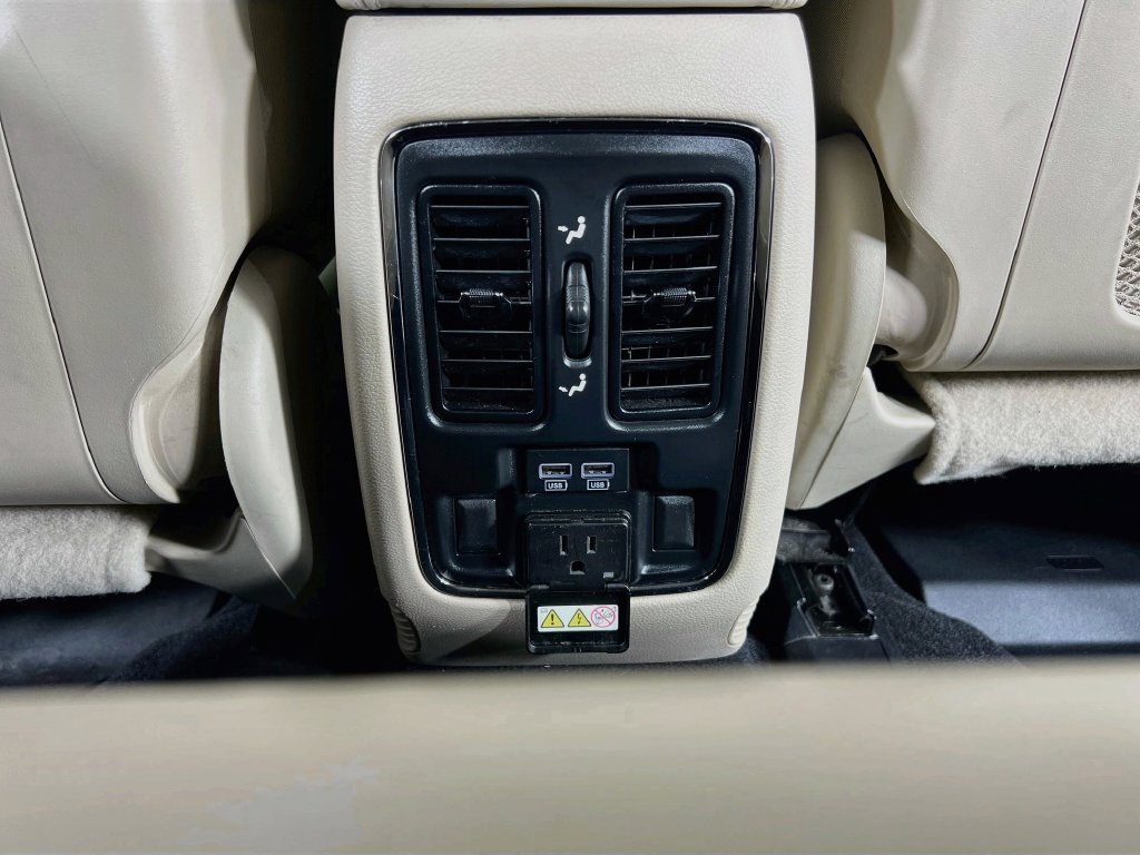Used 2021 Jeep Grand Cherokee Limited AWD/4WD image 26