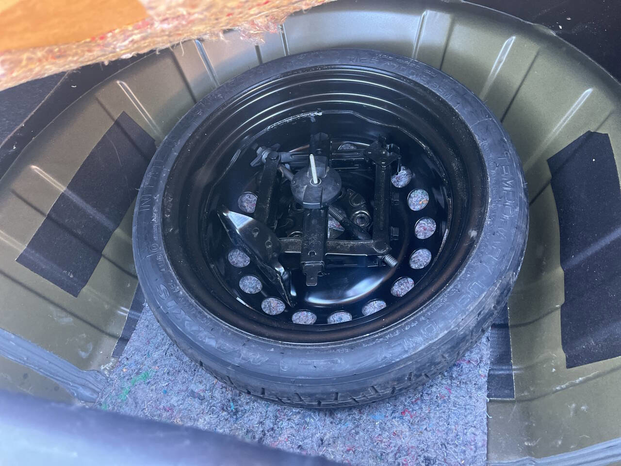 Used 2009 Chevrolet Malibu LTZ w/ HFV6 Engine Package image 30