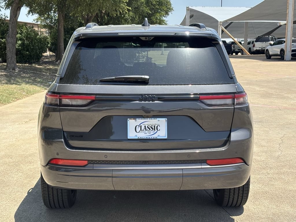 New 2026 Jeep Grand Cherokee Limited AWD/4WD image 4