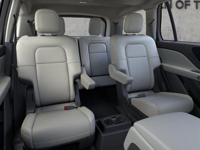 New 2026 Lincoln Aviator Premiere image 11