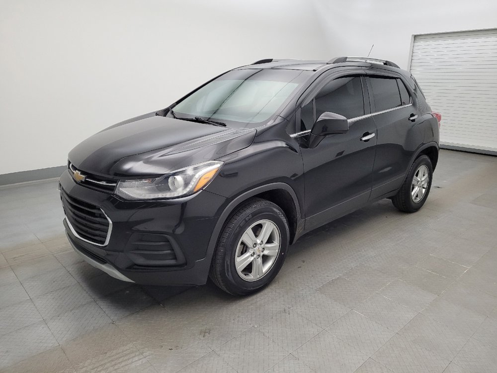 Used 2019 Chevrolet Trax LT w/ LT Convenience Package image 2