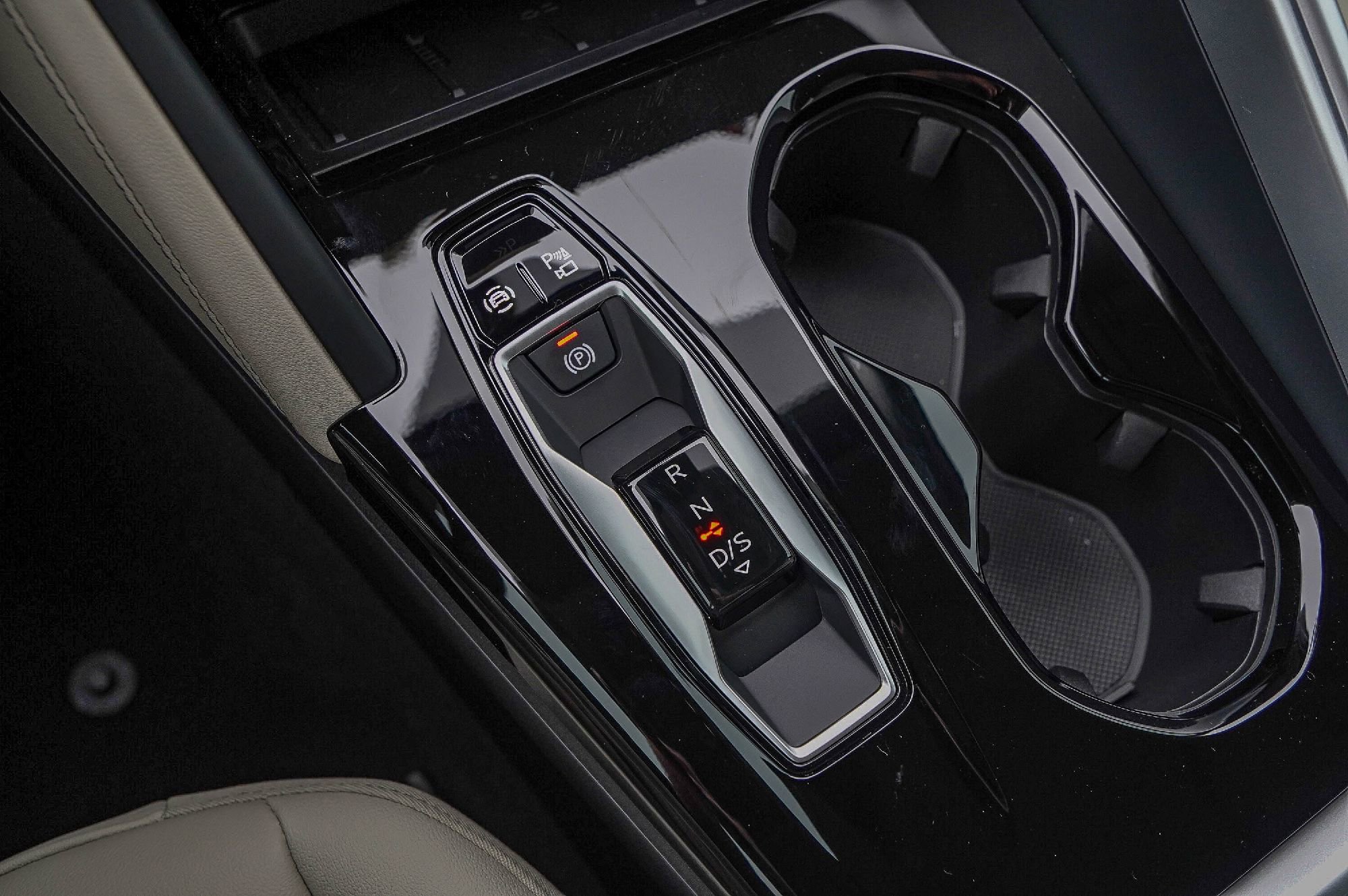 New 2025 Audi Q5 Premium Plus image 13