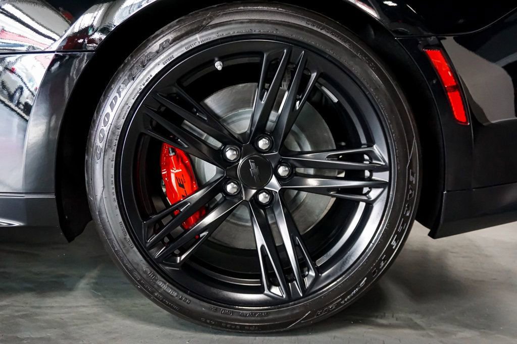 Used 2018 Chevrolet Camaro ZL1 image 46