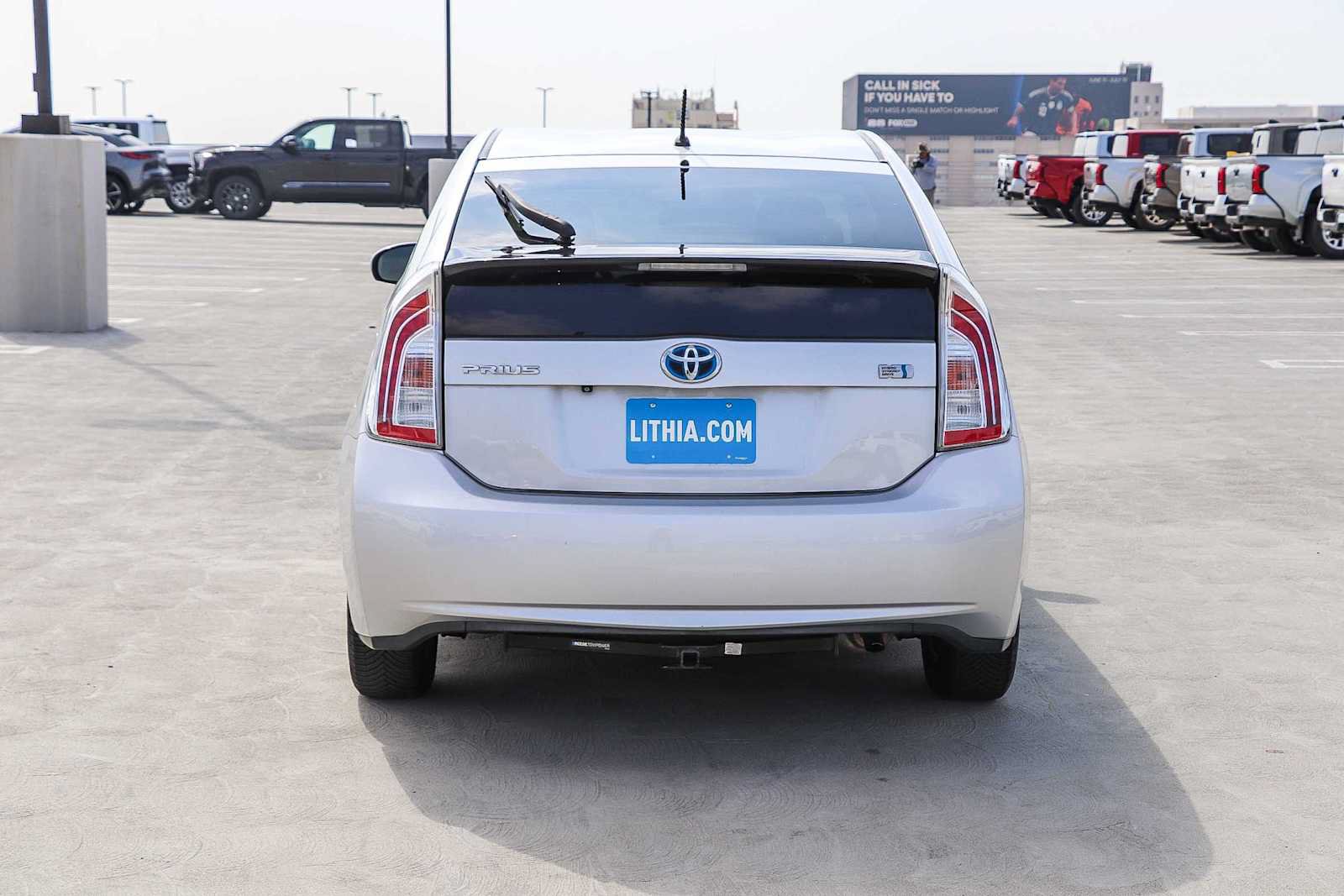 Used 2015 Toyota Prius Two FWD image 7