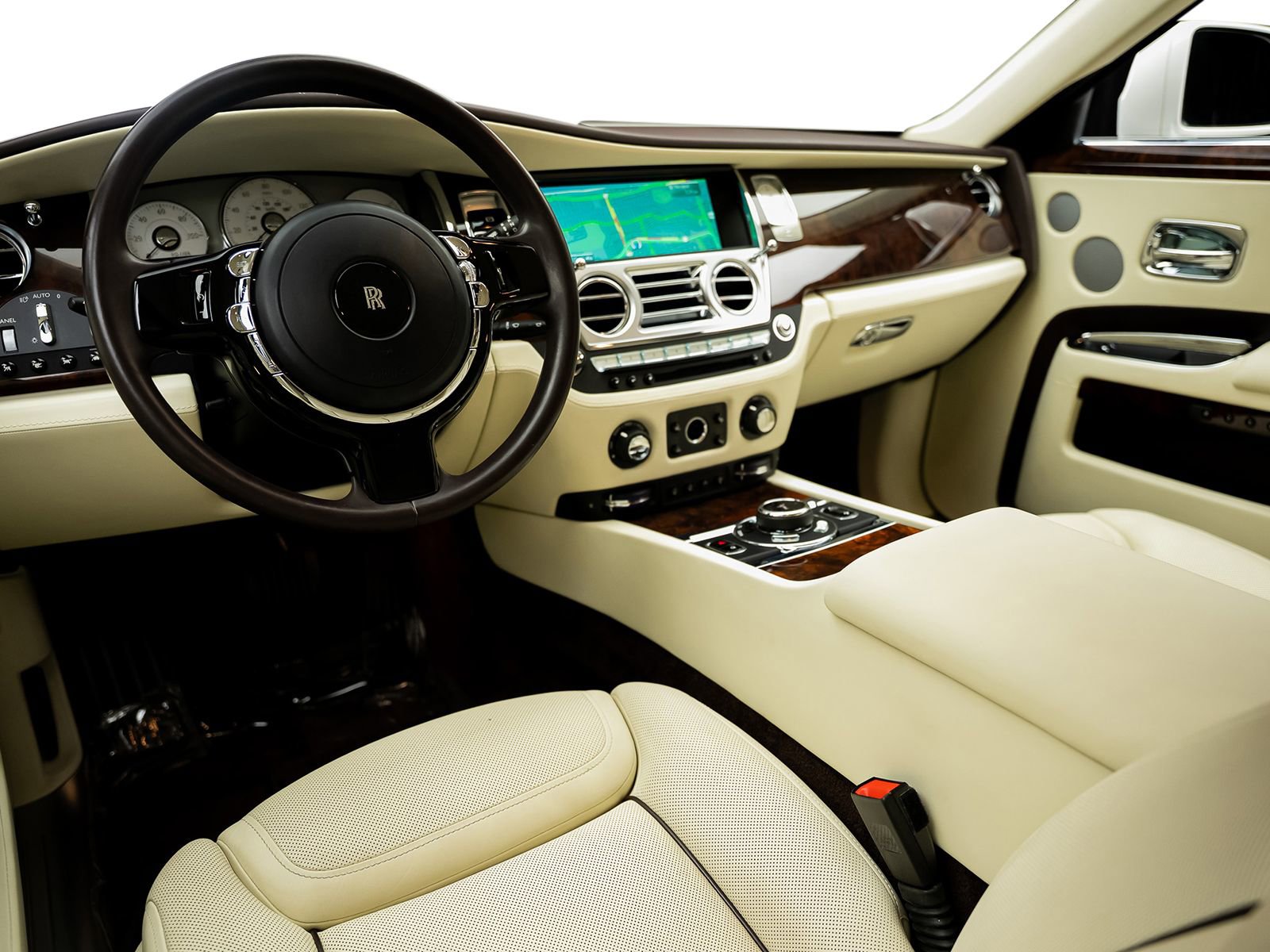 Used 2017 Rolls-Royce Ghost image 39