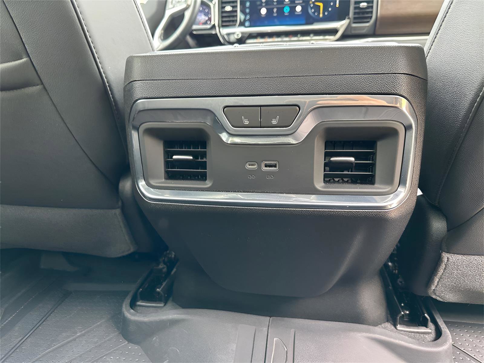 Used 2024 Chevrolet Silverado 1500 High Country w/ High Country Premium Package image 27