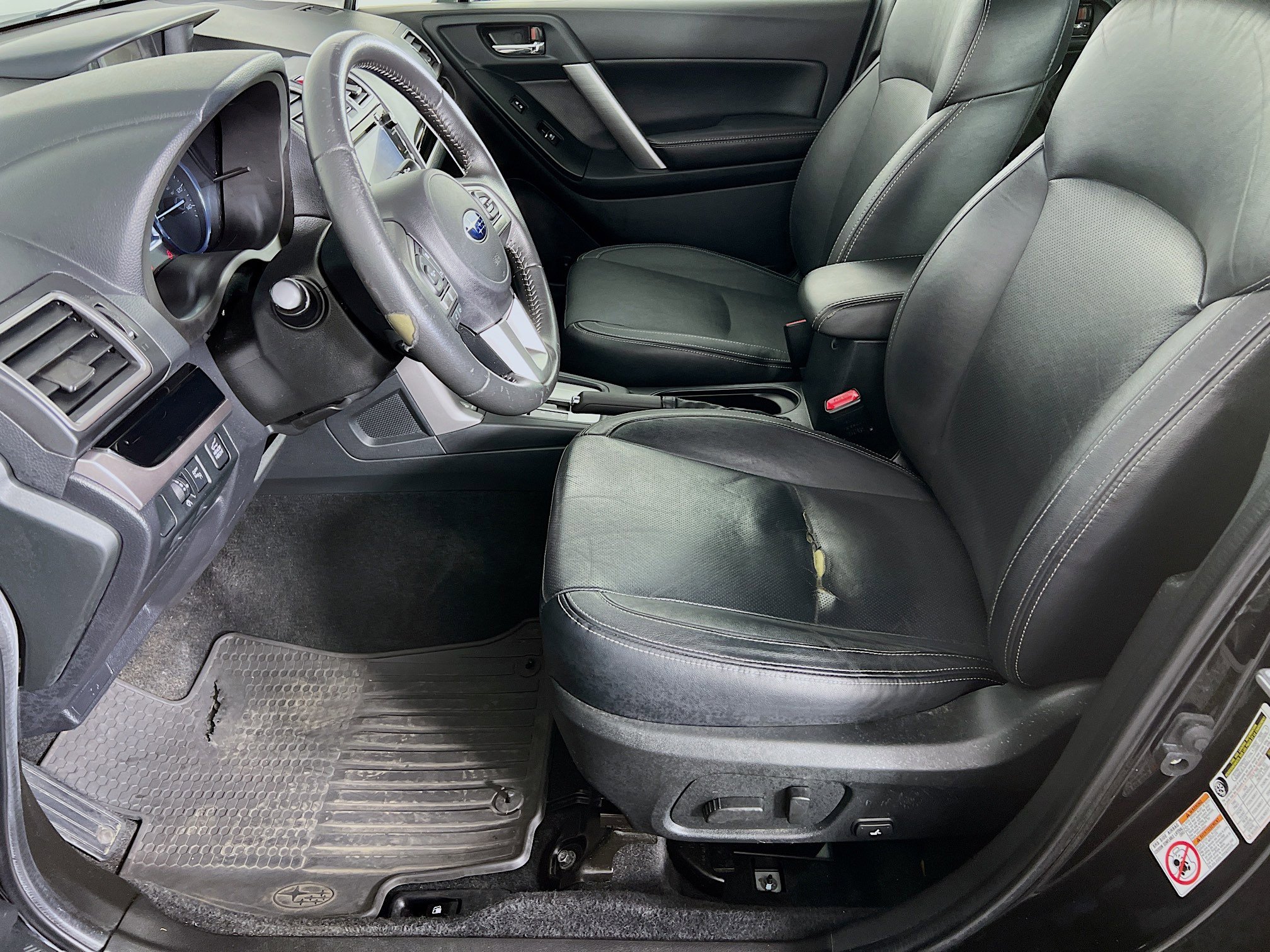 Used 2017 Subaru Forester 2.5i Limited w/ Popular Package #2 image 3