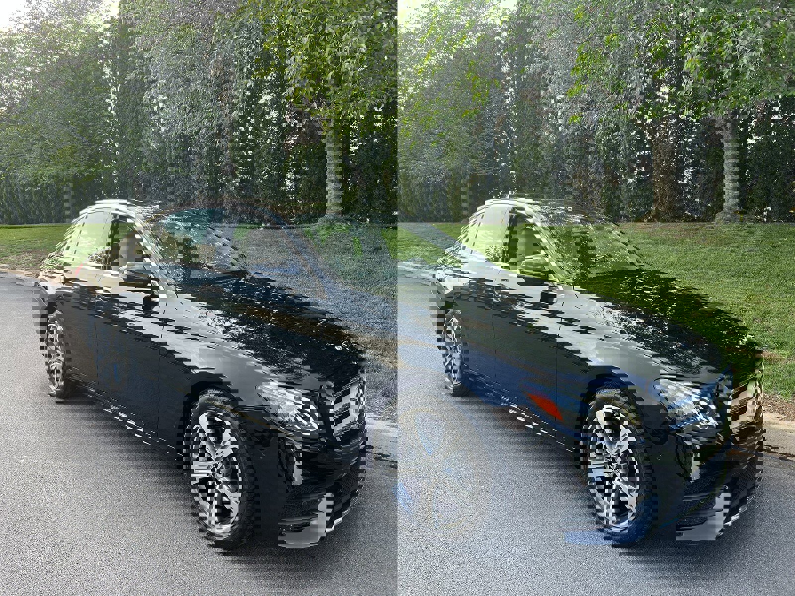 Used 2019 Mercedes-Benz E 300 4MATIC image 38