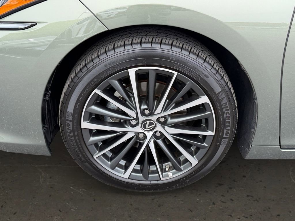 Certified 2025 Lexus ES 350 w/ Premium Package FWD image 26