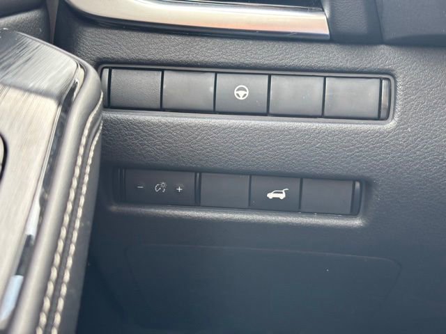 Used 2023 Nissan Rogue SL w/ SL Premium Package image 21