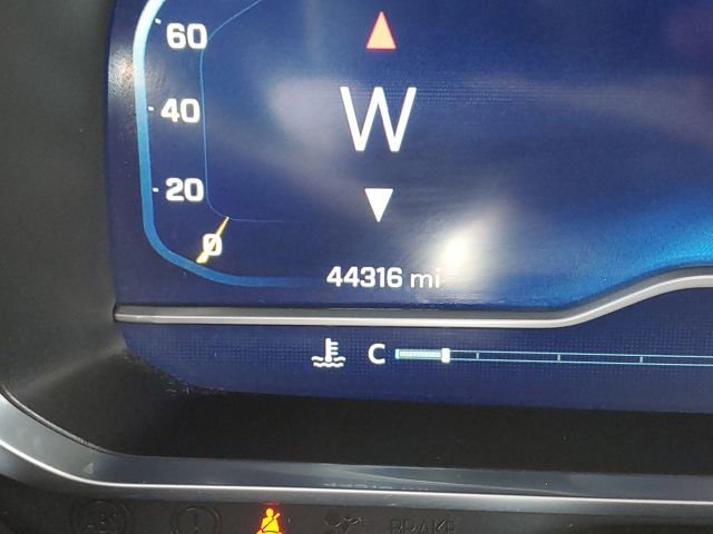 Used 2023 Chevrolet Tahoe High Country image 14