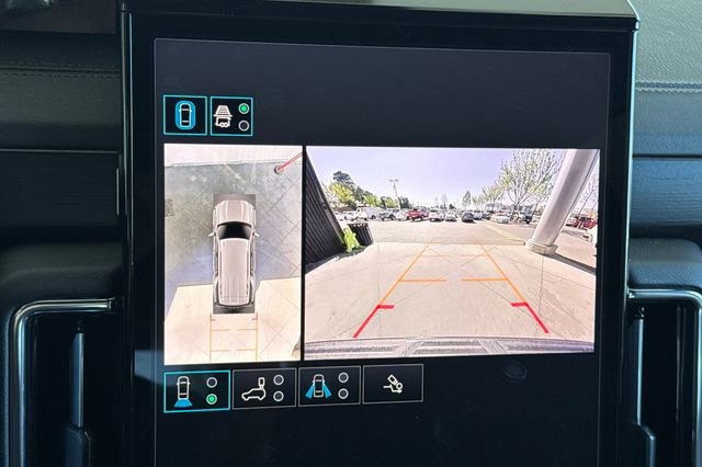 Used 2025 GMC Yukon Denali AWD/4WD image 20