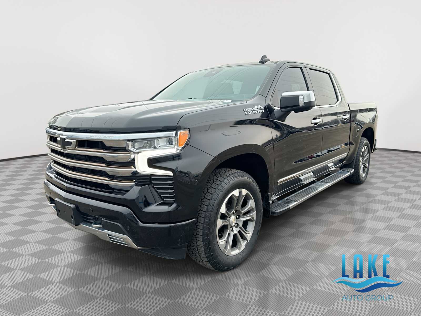 Certified 2022 Chevrolet Silverado 1500 High Country w/ Technology Package image 1