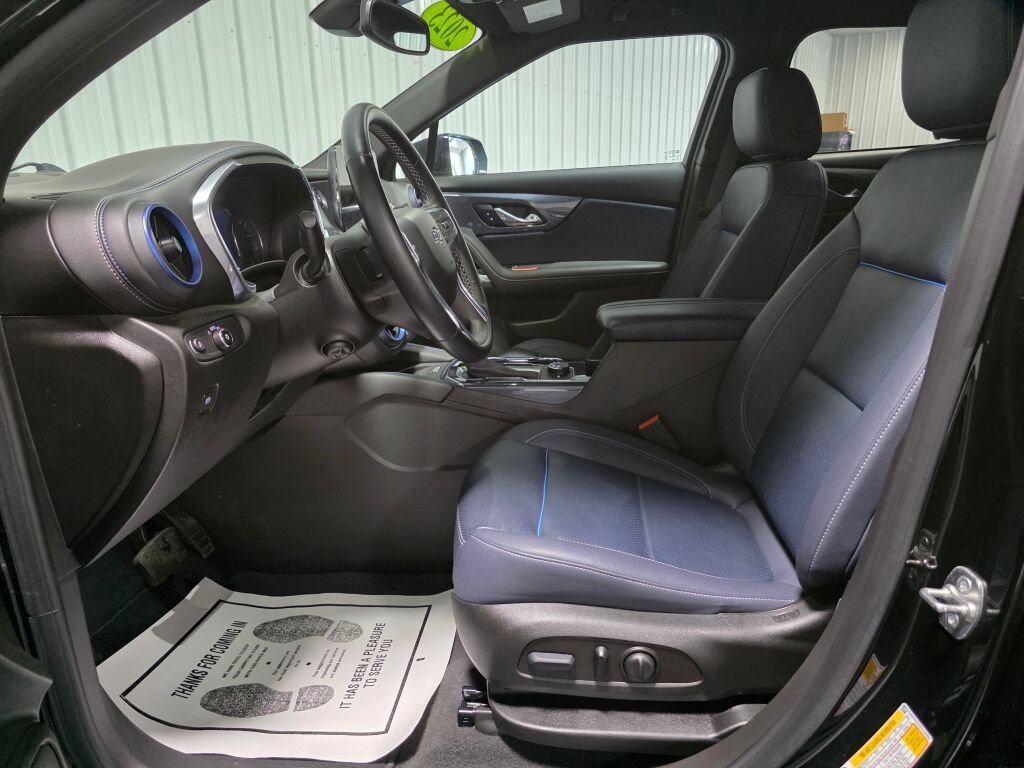 Used 2023 Chevrolet Blazer RS w/ Enhanced Convenience Package AWD/4WD image 9