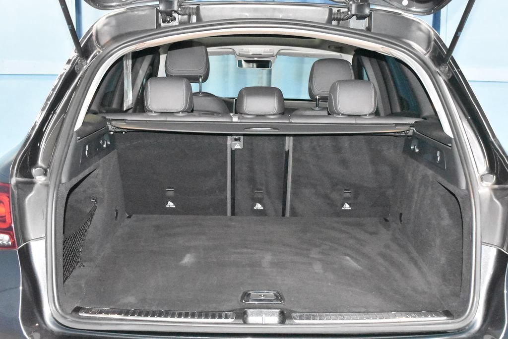 Used 2020 Mercedes-Benz GLC 300 4MATIC image 31