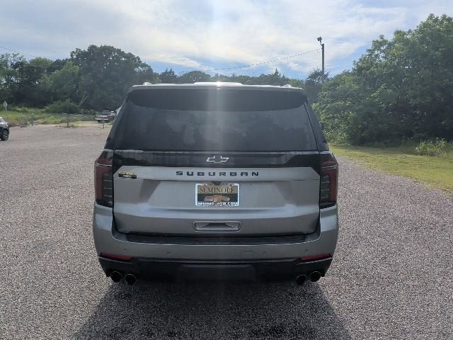 Certified 2025 Chevrolet Suburban Z71 AWD/4WD image 4
