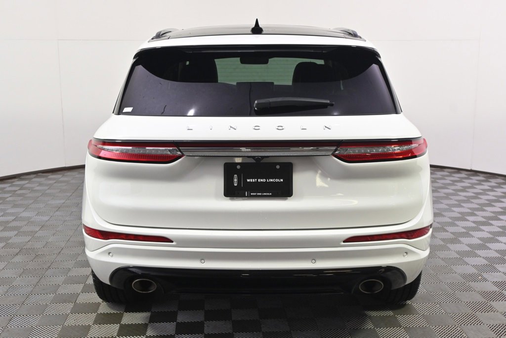 New 2025 Lincoln Corsair Reserve w/ Jet Appearance Package image 5