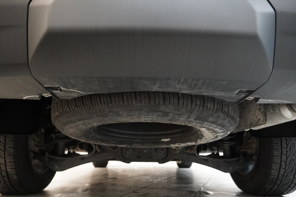 Certified 2025 Chevrolet Tahoe LS image 11