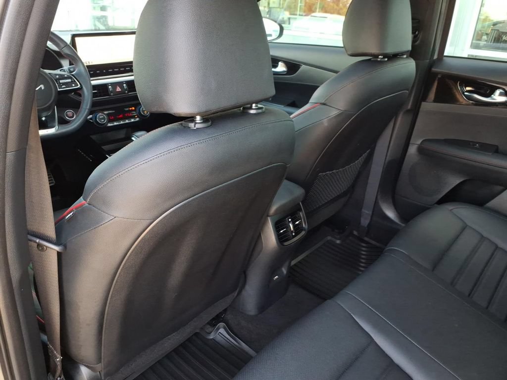 Used 2024 Kia Forte GT w/ GT2 Package FWD image 8