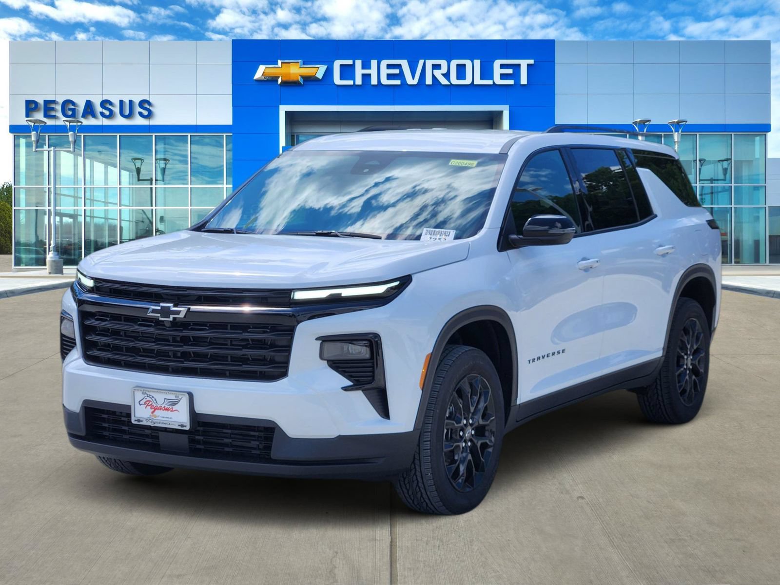 New 2026 Chevrolet Traverse LT w/ Midnight/Sport Edition FWD video 2
