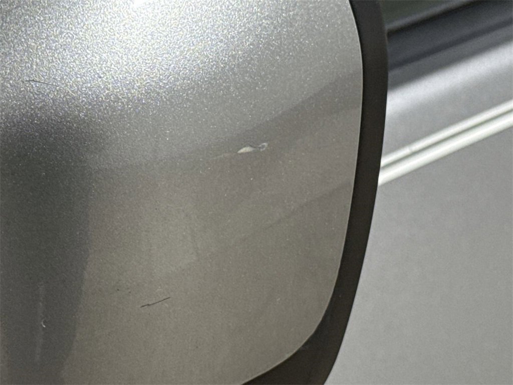 Used 2012 MAZDA MAZDA5 Sport image 39