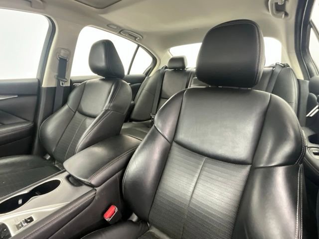 Used 2016 INFINITI Q50 Sport image 5