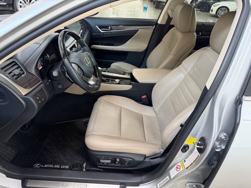 Used 2016 Lexus GS 350 w/ Luxury Package image 16
