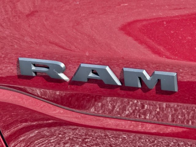 Used 2026 RAM 1500 Express RWD image 33
