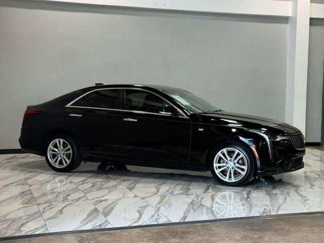 Used 2021 Cadillac CT4 Luxury w/ Cold Weather Package AWD/4WD image 5