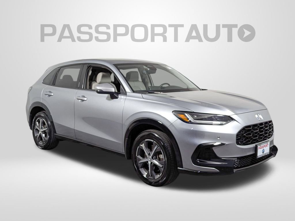 Used 2024 Honda HR-V EX-L image 8