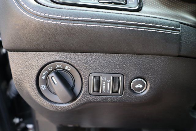 Used 2023 Dodge Challenger SRT Hellcat Widebody image 15