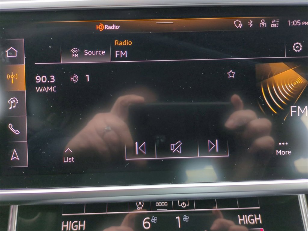 Used 2025 Audi A6 Premium Plus w/ Premium Plus Package image 23