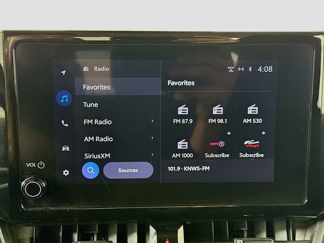 Used 2024 Toyota Corolla LE image 15