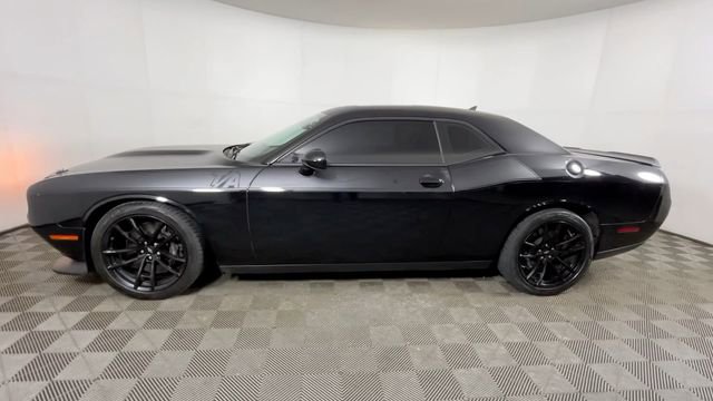 Used 2018 Dodge Challenger T/A RWD image 8