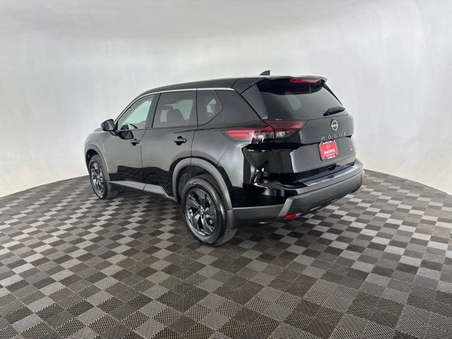 New 2026 Nissan Rogue SV AWD/4WD image 7