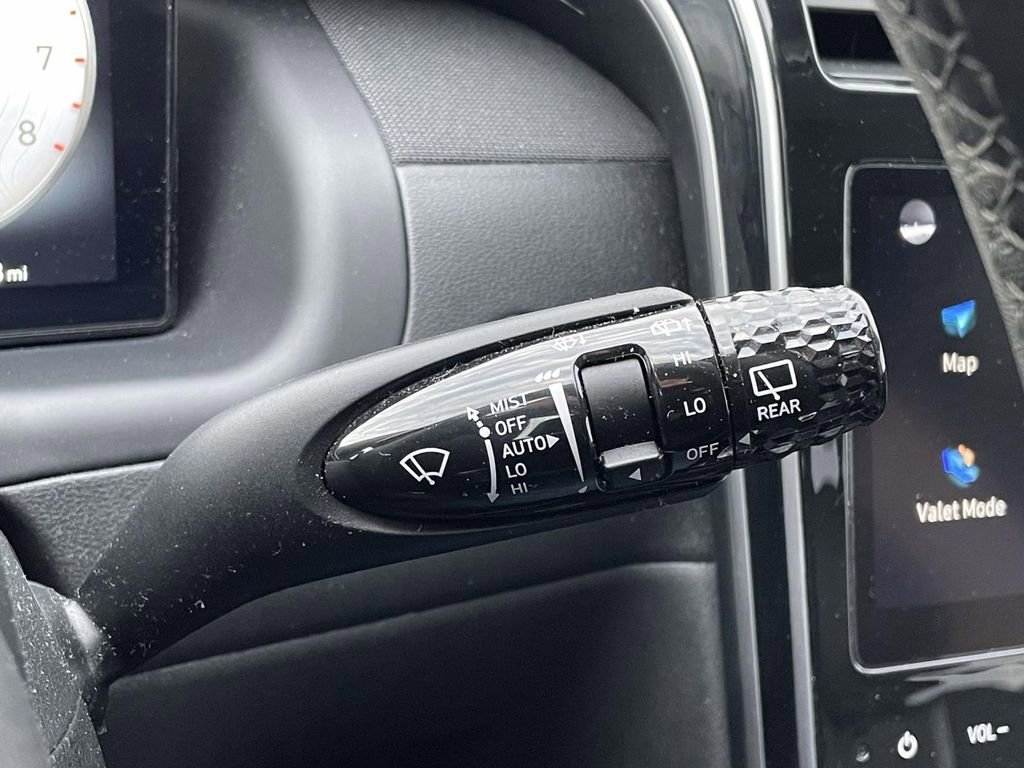 Certified 2023 Hyundai Tucson Limited w/ Winter Package image 13