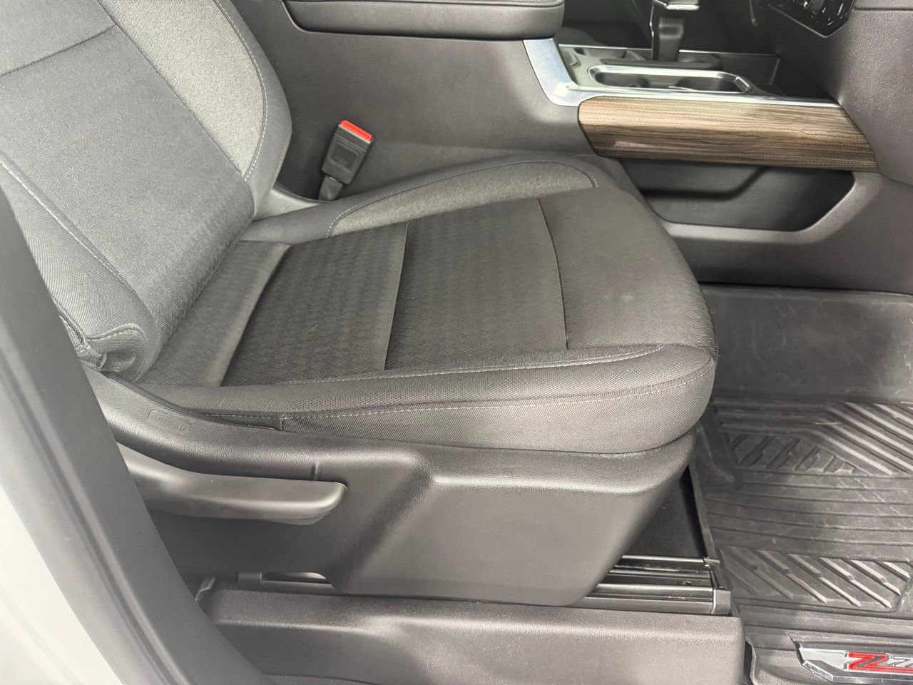 Used 2024 Chevrolet Silverado 1500 LT Trail Boss w/ Protection Package image 33
