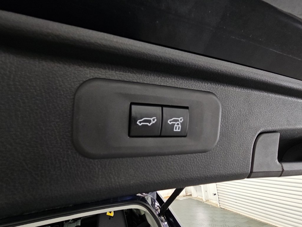 Used 2026 Toyota Grand Highlander XLE FWD image 36