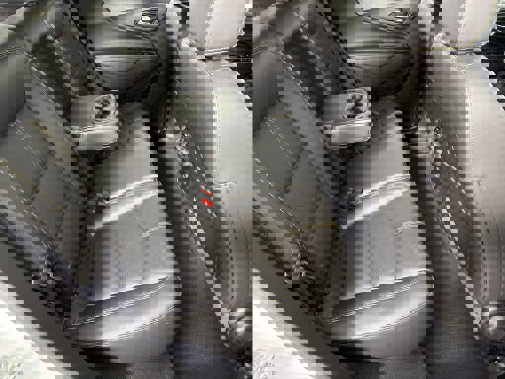 Certified 2022 Chevrolet Equinox Premier image 26