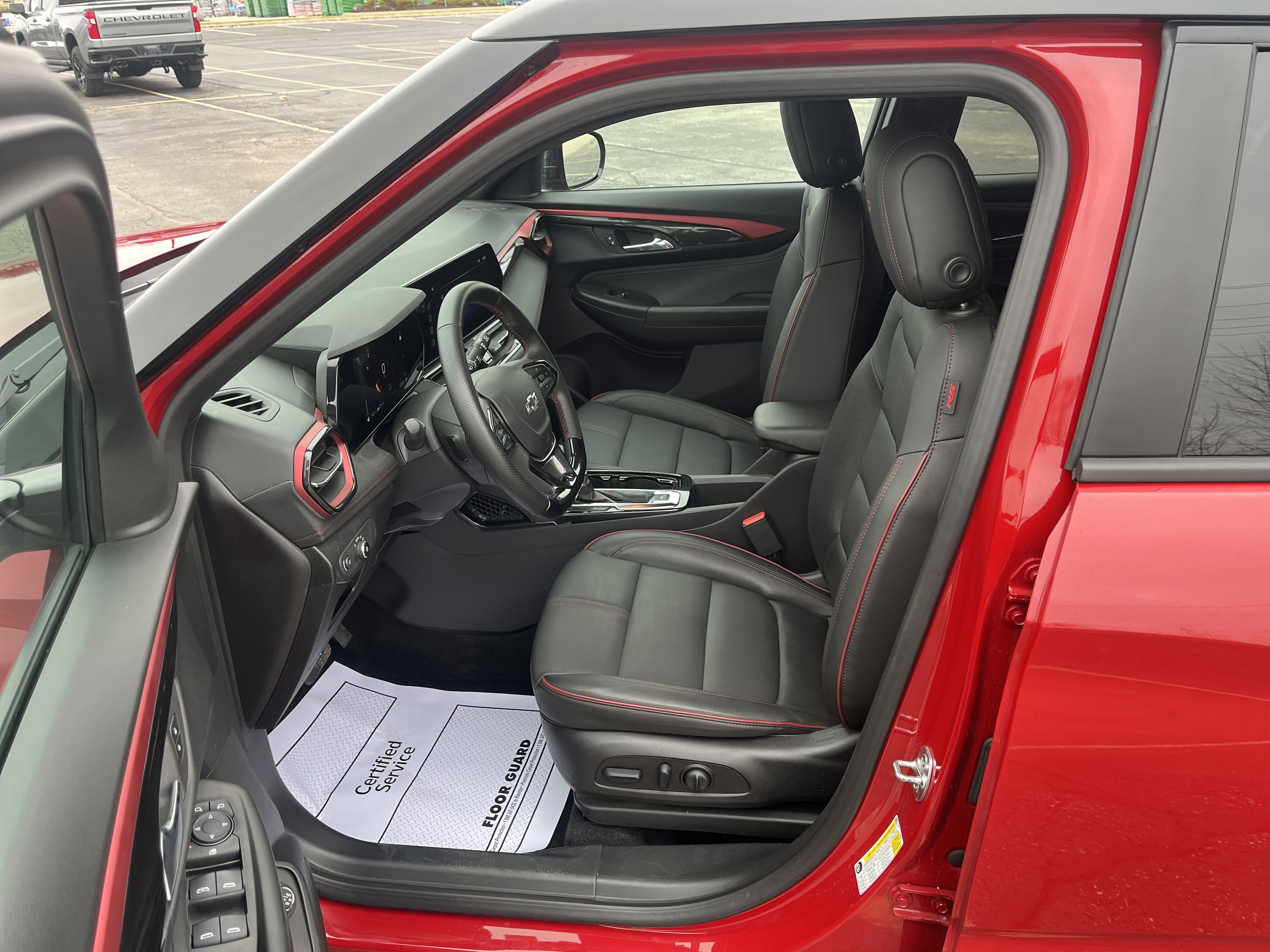 Used 2026 Chevrolet TrailBlazer RS w/ Convenience Package image 9