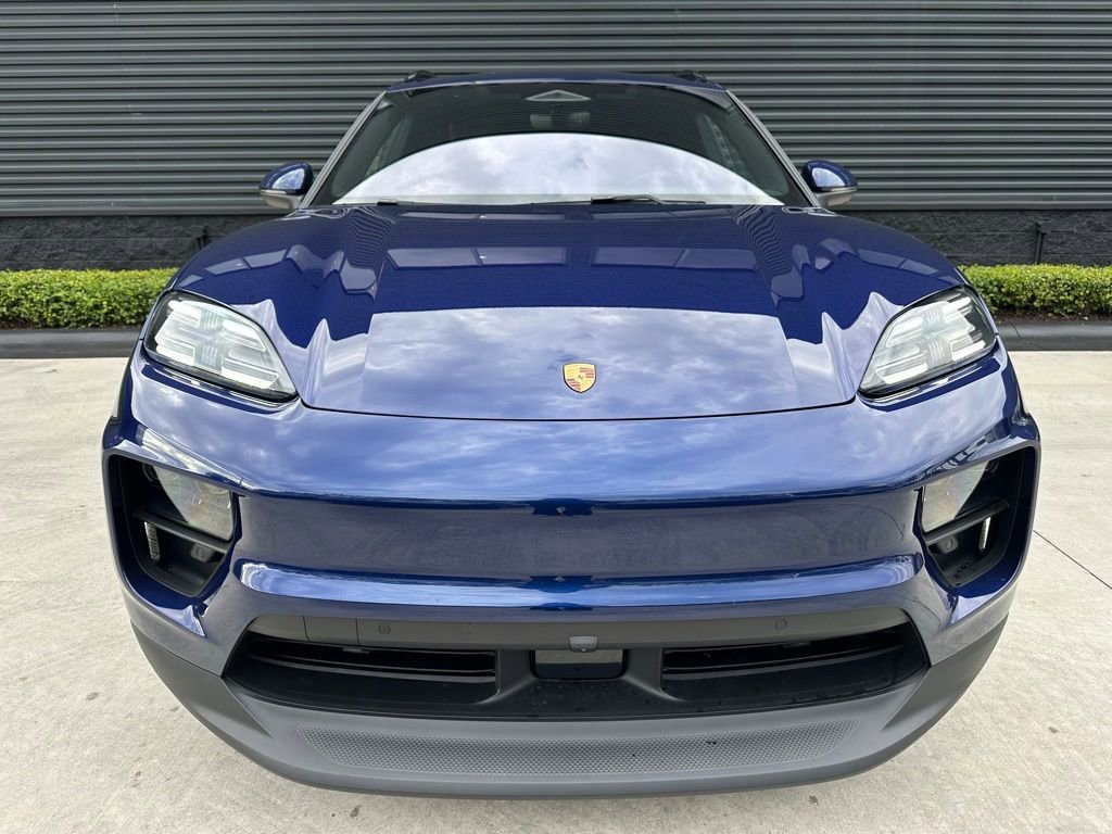 Used 2026 Porsche Macan Electric image 8