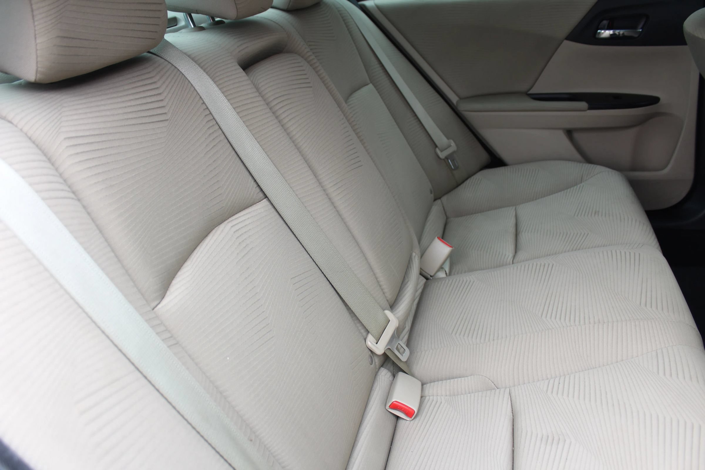 Used 2015 Honda Accord LX image 15