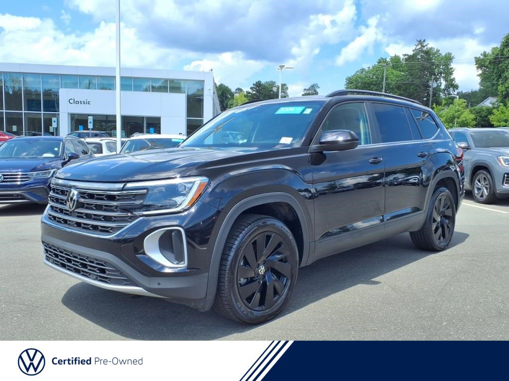 Certified 2024 Volkswagen Atlas SE w/ Panoramic Sunroof Package image 1