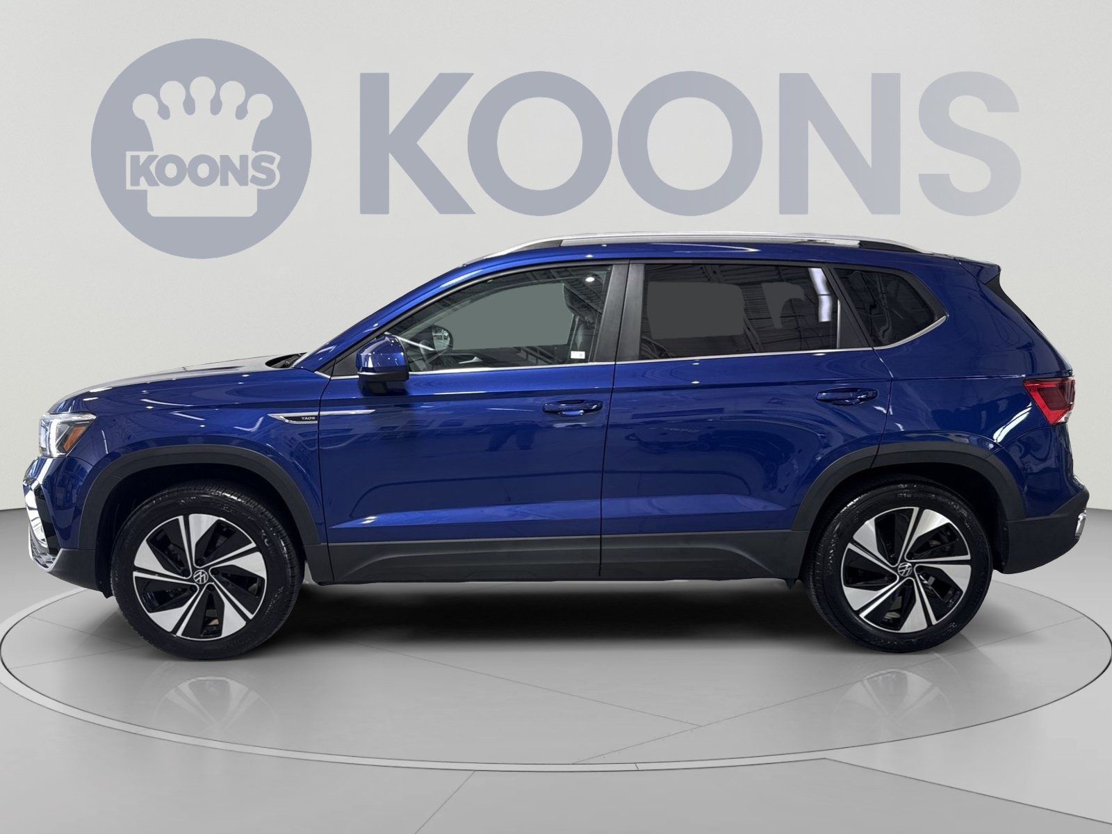 Used 2023 Volkswagen Taos SE AWD/4WD image 7