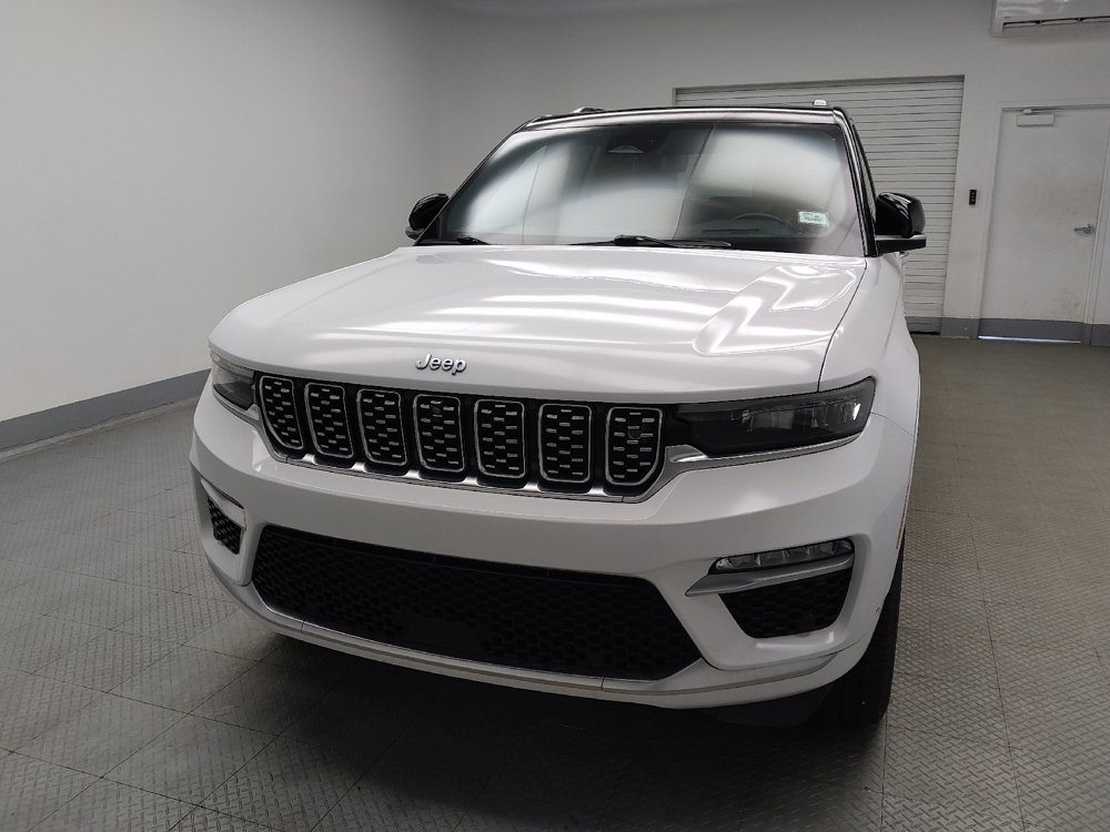Used 2022 Jeep Grand Cherokee Summit w/ Advanced Protech Group IV AWD/4WD image 15
