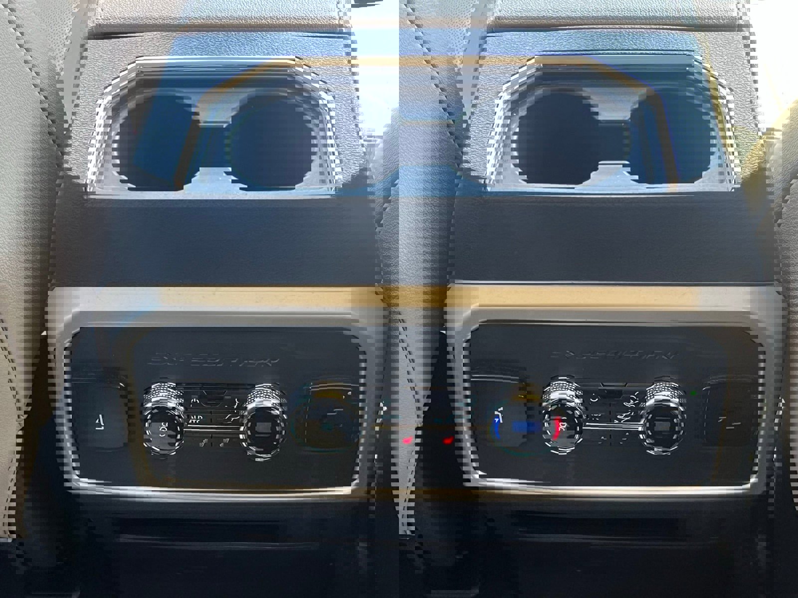 Used 2024 Ford Expedition Max Limited image 22