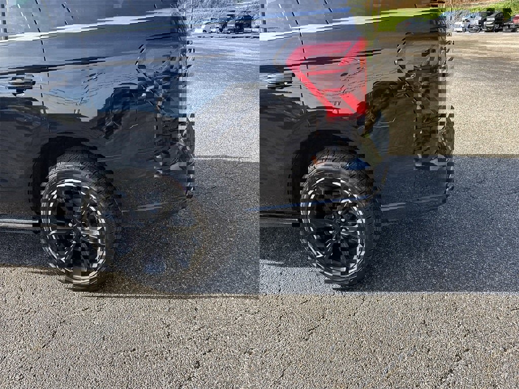 Used 2022 Ford Expedition Limited w/ Equipment Group 303A image 7